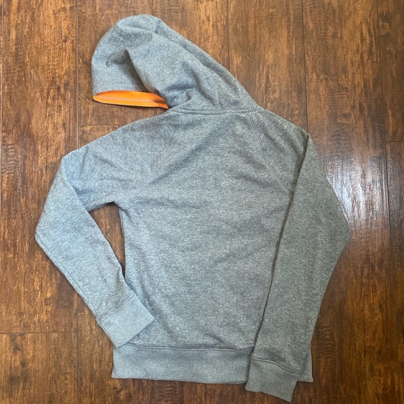 Fila sport zip up jacket hoodie - Picture 2 of 4